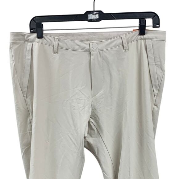 New All In Motion Mens 40 / 32 Water Repellant Reflective Khaki Athletic Pants - Picture 2 of 5